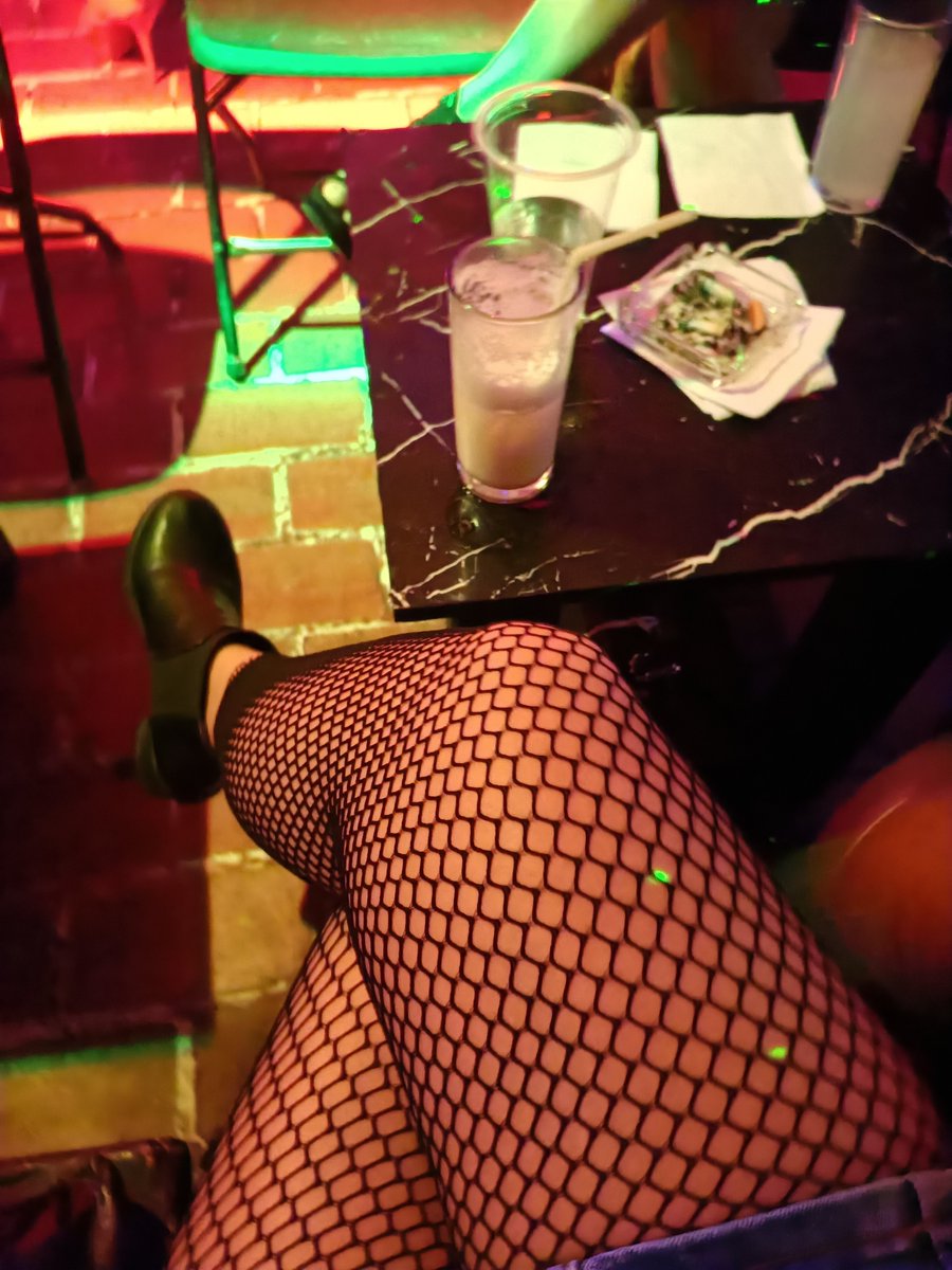 MaryS819's tweet photo. 🙃 Que recuerdos de aquella noche 🤤 https://t.co/is2cw6LXva