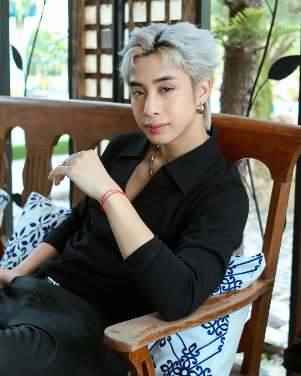 bgyo_ph's tweet photo. #BGYO | #BGYO_OnDemandEP Mall Tour at SM City Sto. Tomas Photo Series
🧛🏻@BGYO_Mikki

You a work of art. They shoulda put you in a gallery ✨💙

Keep streaming our newest EP, ‘On Demand’! 
🔗 https://t.co/CRUwh6C8KO

#BGYO #BGYO_OnDemandEP #BGYO_OnDemandMallTour https://t.co/j3RUxQ419e