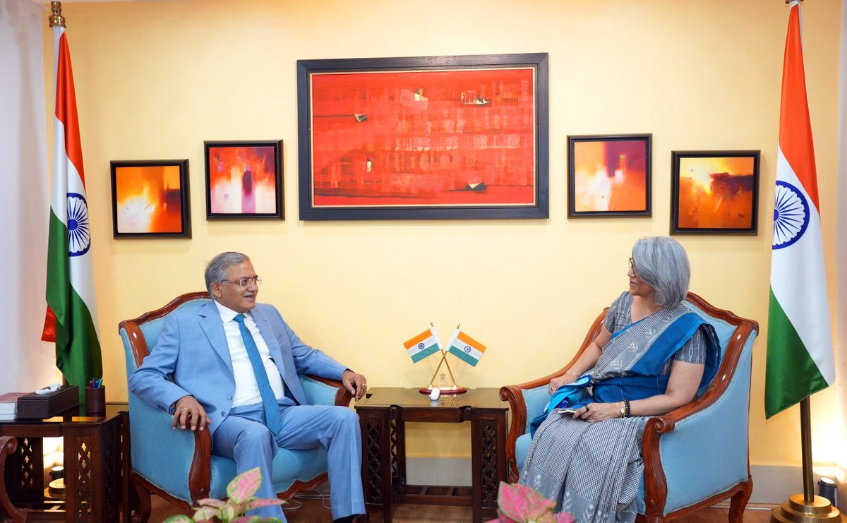 ECISVEEP's tweet photo. Chief Election Commissioner and Chairman of the Council of Member States of International IDEA, Shri Gyanesh Kumar, today met Her Excellency Ms. Mahishini Colonné, High Commissioner of Sri Lanka to India, at Nirvachan Sadan, New Delhi.

Underscoring the deep-rooted ties between India and Sri Lanka as neighbours, both sides emphasised that shared democratic values and historical linkages provide a strong foundation for electoral cooperation. During the discussions, they resolved to work closely together to strengthen the agenda laid out during IICDEM 2026. They also agreed to further cooperate on strengthening election management and training of election staff.