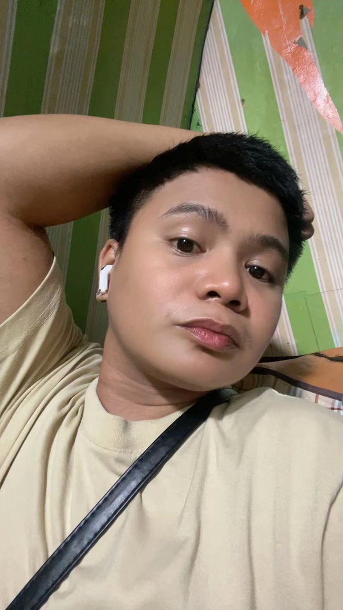 Bugoy6ec's tweet photo. Hi👋 https://t.co/Yf0X3OOdYK