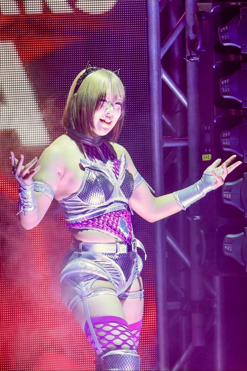 Marigold_Ace's tweet photo. I really love AZM's new gear. https://t.co/KMHcVLJAOJ