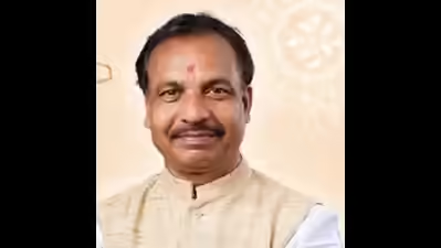 ArgusNews_in's tweet photo. #ରାଜ୍ୟରେ_ଖୋଲିବ_୫୦୦_EV_ଷ୍ଟେସନ
ରାଜ୍ୟରେ ଖୋଲିବ ୫୦୦ EV ଚାର୍ଜିଂ ଷ୍ଟେସନ
ରାଜ୍ୟ ଓ ଜାତୀୟ ରାଜପଥ ସହ OSRTC ବସ୍ ଷ୍ଟାଣ୍ଡରେ ଲାଗିବ
ଏବେ ରାଜ୍ୟରେ ୧୦୦ଟି ଚାର୍ଜିଂ ଷ୍ଟେସନ ହୋଇସାରିଛି
ସୂଚନା ଦେଲେ ପରିବହନ ମନ୍ତ୍ରୀ ବିଭୂତି ଭୂଷଣ ଜେନା
#ElectricVehicles #EVChargingStation #OdishaTransport #BibhutiBhusanJena #Odisha #ArgusNews