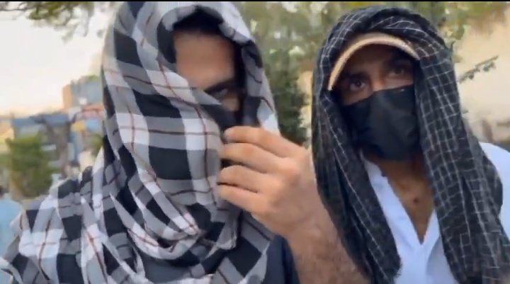 Abbasbugti52's tweet photo. یوں ہی مہرنگ لانگو کو سزا نہیں ہوئی، آپ یقین کریں ان کے جلسے میں ہر دوسرا شخص بی ایل اے کا دہشت گرد ہے۔
اگر ان کے نقاب اتار دیے جائیں تو یہ بی ایل اے کے دہشت گرد نکلیں گے۔ https://t.co/d4z40GhW7M