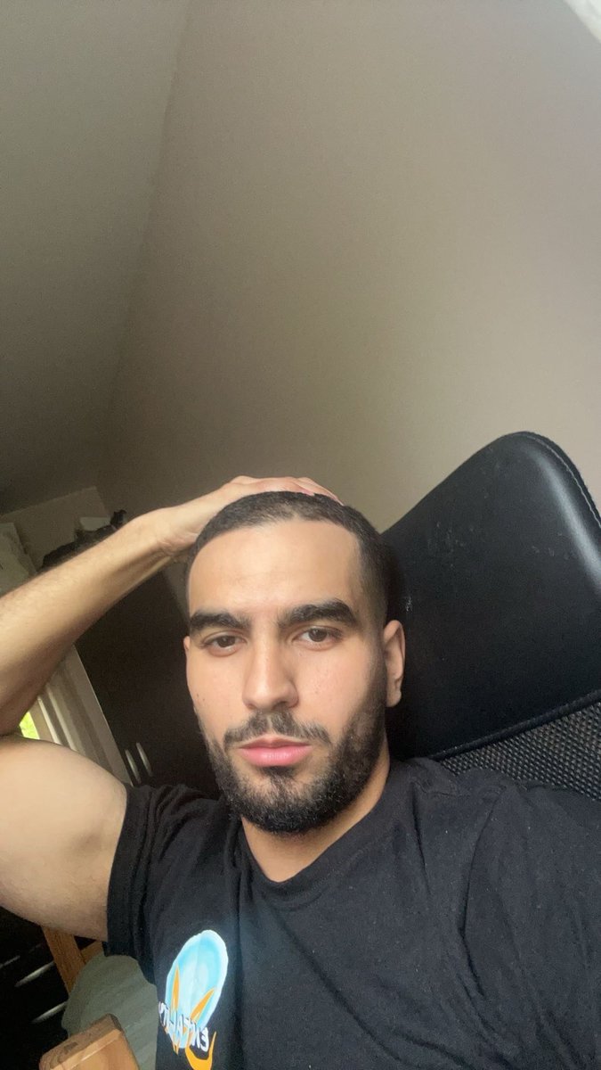 M. Who 🇩🇿 tweet media