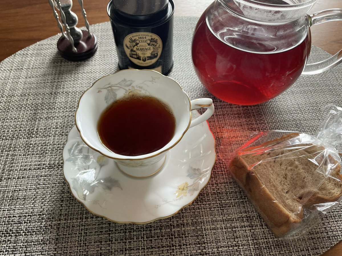 _n_t_d_c_c_'s tweet photo. おはようございます
#cocoskitchen https://t.co/rxQpzqDz0x