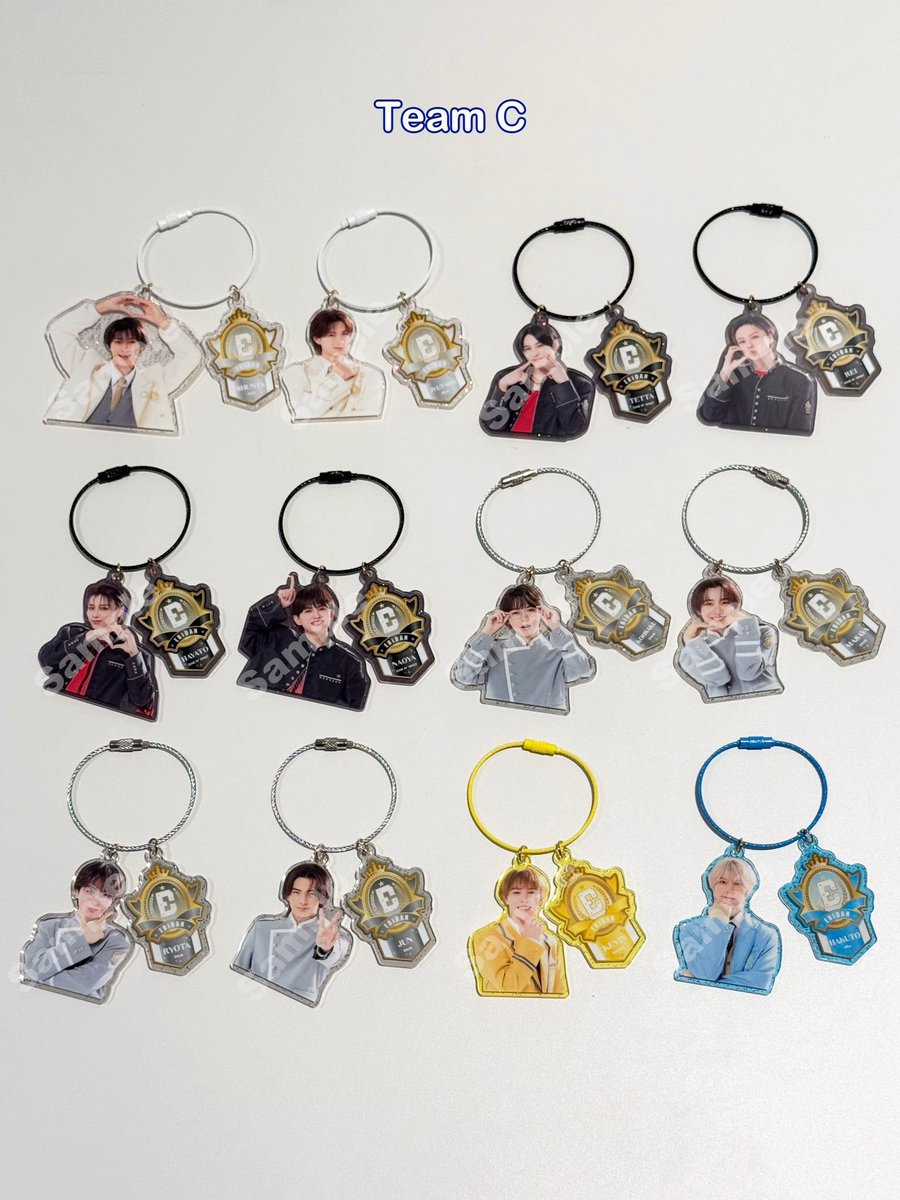 Si_tan0205's tweet photo. EBiDAN THE LIVE エビライ グッズ 交換 譲渡 アクキー teamC チームC ICEx BUDDiiS ONE N' ONLY M!LK

譲♡　teamC　5点

求♡　ご提示ください

購入済、未開封でお渡し予定です。
不要になった為お譲りいたします。
プロフ記載現場手渡し、希望額ご提示の上DMまでお願い致します。 https://t.co/D3DFhyxlf2