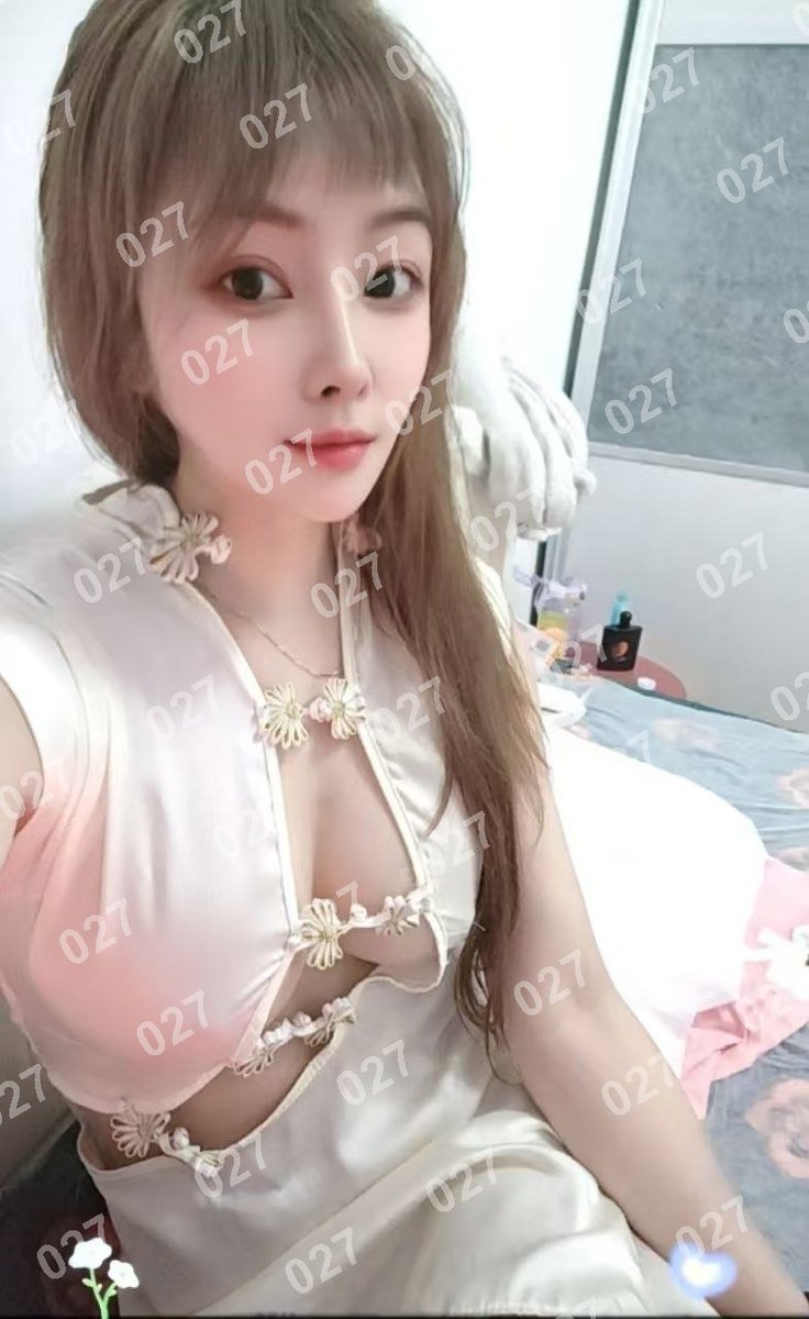 ebrareroz's tweet photo. #濮阳

琏係👉🏼❌：@RLA456123（失联看主页第一条帖子，转发或者截图页面可效率通过）

#河南

牛顿发现了万有引力，我发现你对我有吸引力。

濮阳市南乐县东关村文化广场 https://t.co/2B3nPQ2CQH