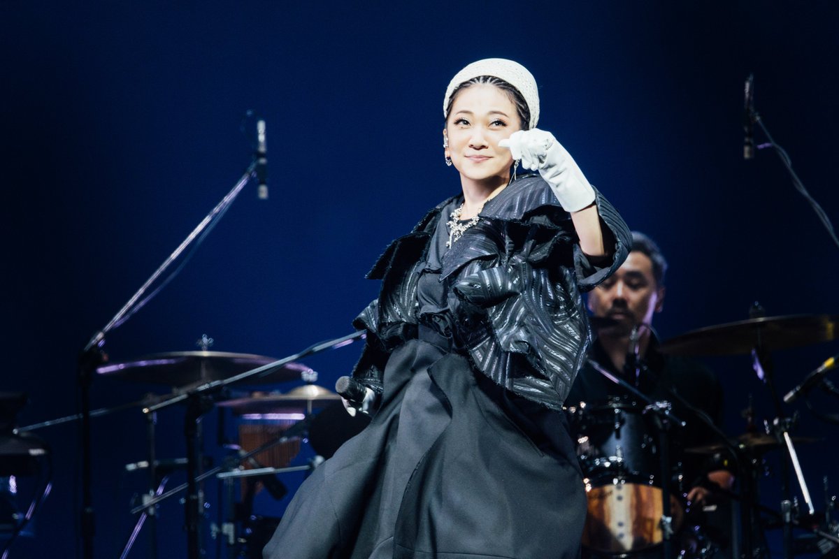 oricon's tweet photo. 【ライブレポート】
MISIA、8年ぶり念願の台北凱旋公演
⠀
照明機材トラブルでライブが中断し
オープニングからやり直すトラブルにも大歓声
大きな愛と感動に包まれた2日間
https://t.co/Rv2yal3kzM
⠀
#MISIA @MISIA https://t.co/D5dk7YN57X