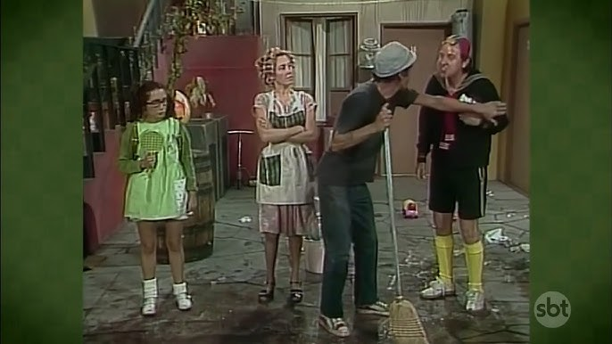 diariodenovelas's tweet photo. Me digam: quais os episódios de #Chaves que vocês mais gostam?

Os meus:
1 - A Limpeza Do Pátio - (1976)
2 - Pintando o Sete (1976)
3 - A Fonte dos Desejos (1975)
4 - Era uma vez, um gato...  (1975) https://t.co/QgpdBkiuTf