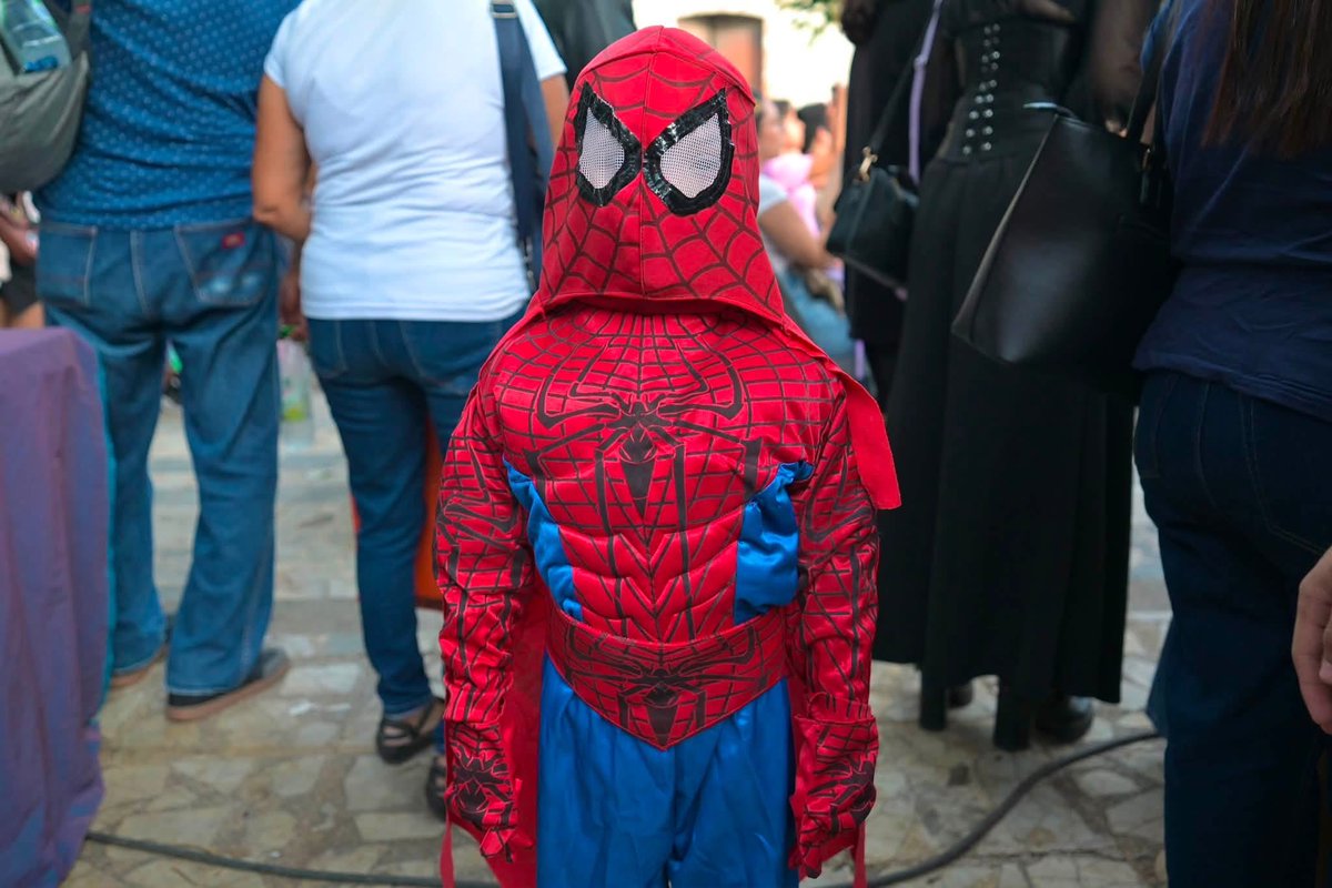 AyuntamientoVer's tweet photo. El Ayuntamiento de Veracruz inauguró la primera edición de ExpoFan Veracruz 2026 en el parque Ciriaco Vázquez, con cosplay, K-Pop, karaoke, coleccionables y actividades para toda la familia.

(1/2) https://t.co/ygmn2qwVko