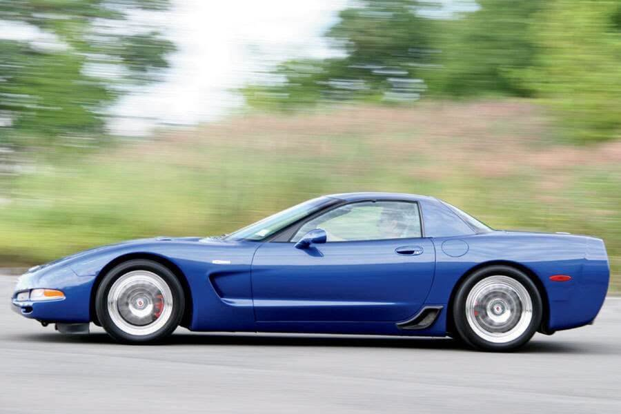 DennisBrooks44's tweet photo. hevrolet Corvette Z06 C5 con motor LS6 Stroker a 382 ci, internos forjados y doble Turbocompresor Turbonetics soplando a 15 psi resultando en 834 WHP y 822 LB-FT. https://t.co/HEzX6H4997
