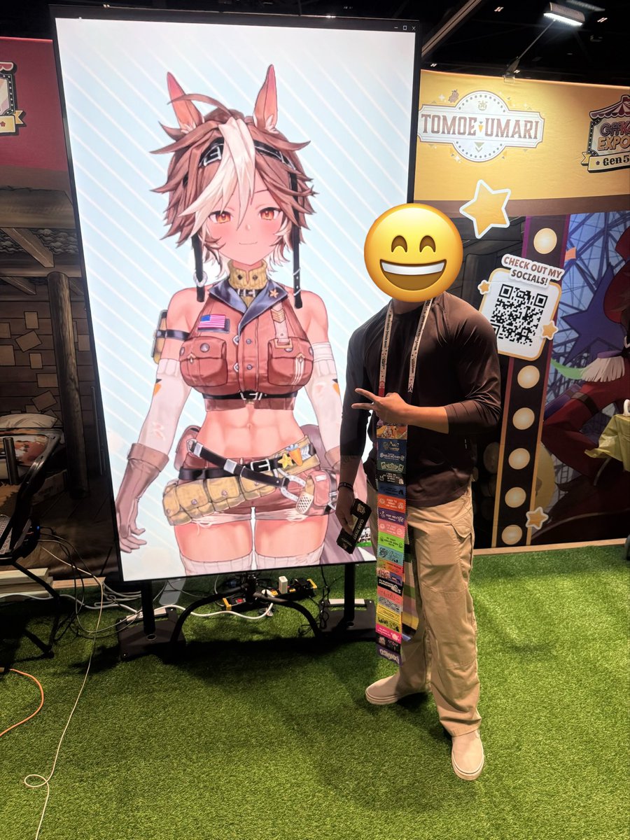solork__'s tweet photo. No better way to start off day 3 of offkai than by getting to meet @obkatiekat and @UmariTomoe. Even got the chance to say hello to the amazing @jinxberry_  before making my way over to meet the Lab Brats https://t.co/yJZpMvp1a0