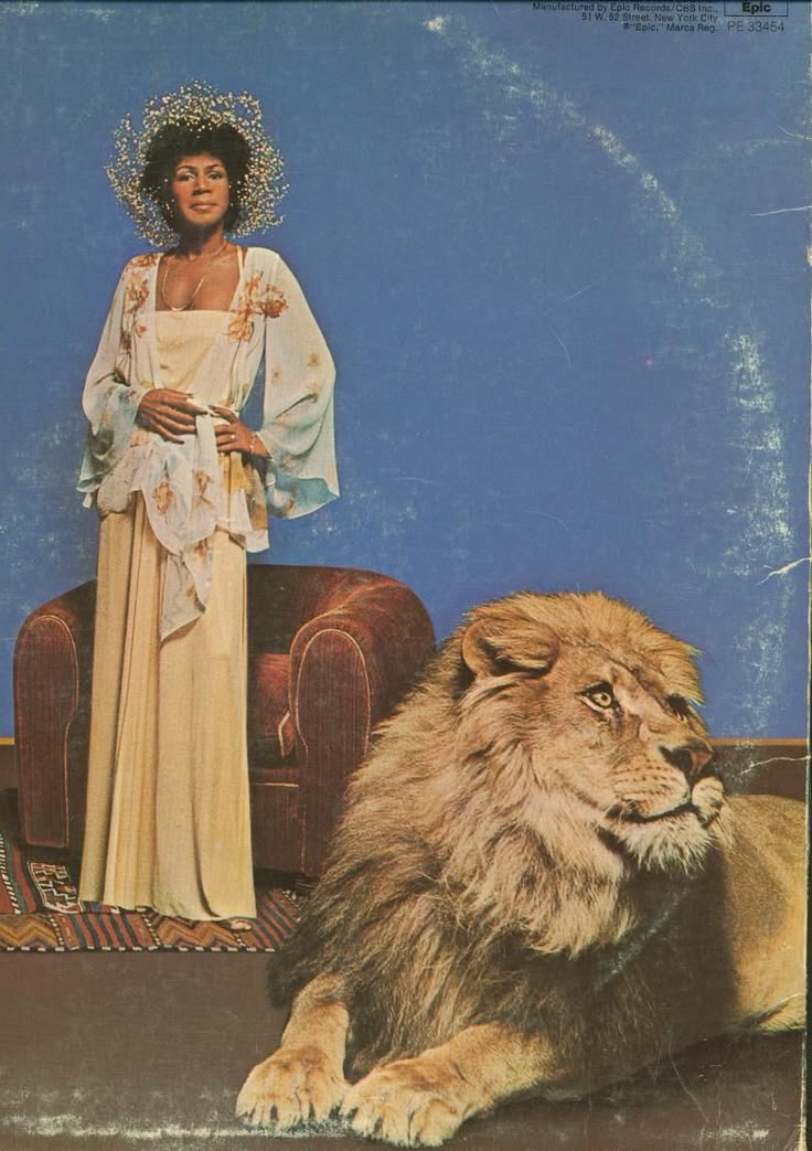 TheWabiSabiLife's tweet photo. the front cover of the 1975 album Adventures in Paradise by soul singer Minnie Riperton https://t.co/2uvUaSnKR8