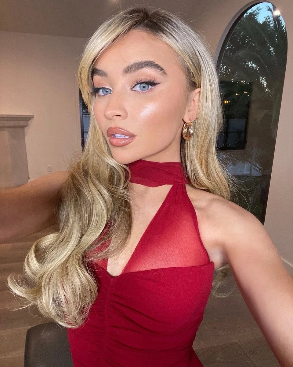 sabrinacraves's tweet photo. most sickening face card https://t.co/sZGJBnpnyT