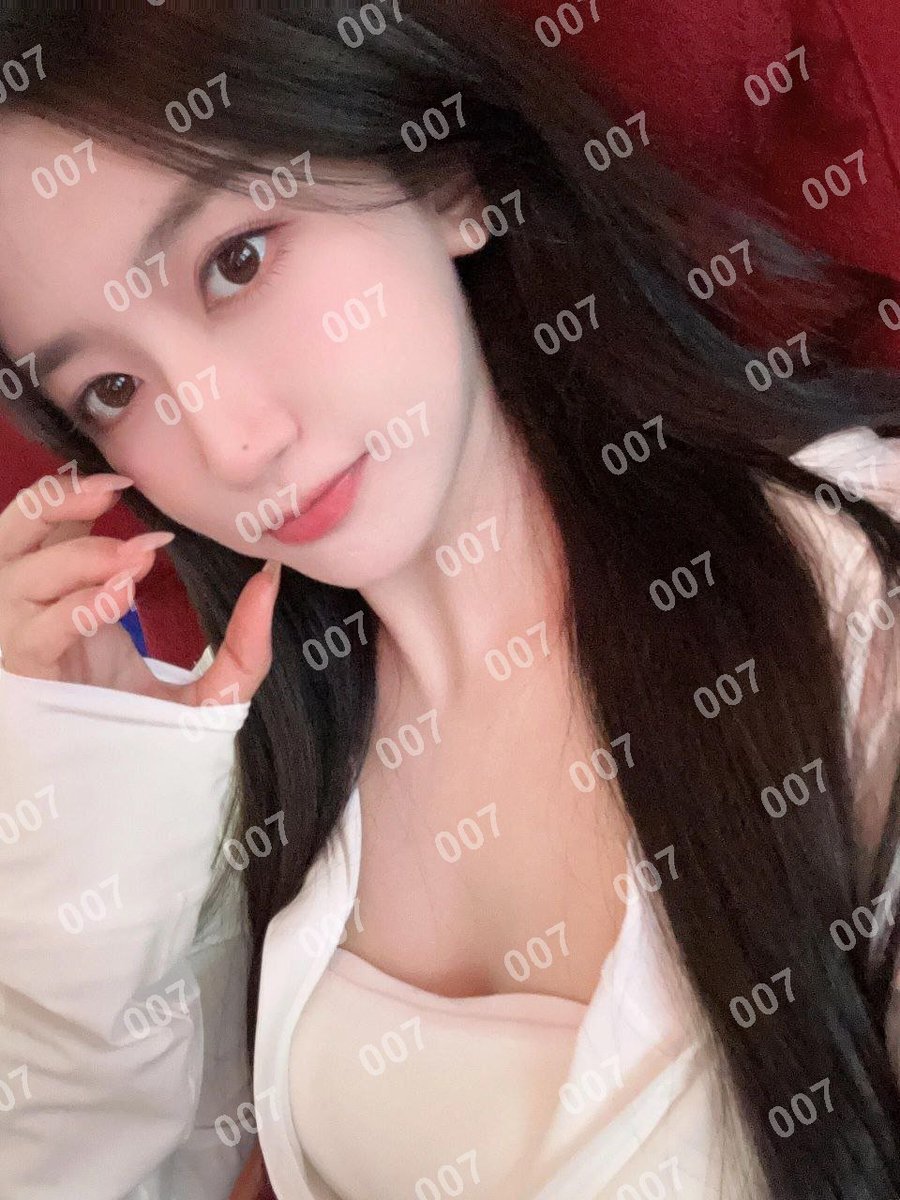 CEIPManuelaPena's tweet photo. 年少的我们，以为只要说过了永远就一定能够永远，就像我们以为说过了再见就一定能够再见。

普洱市景东彝族自治县银生广场

琏係👉🏼❌：@RLA456123（失联看主页第一条帖子，转发或者截图页面可效率通过）

#普洱

#云南 https://t.co/8viPLisYzu