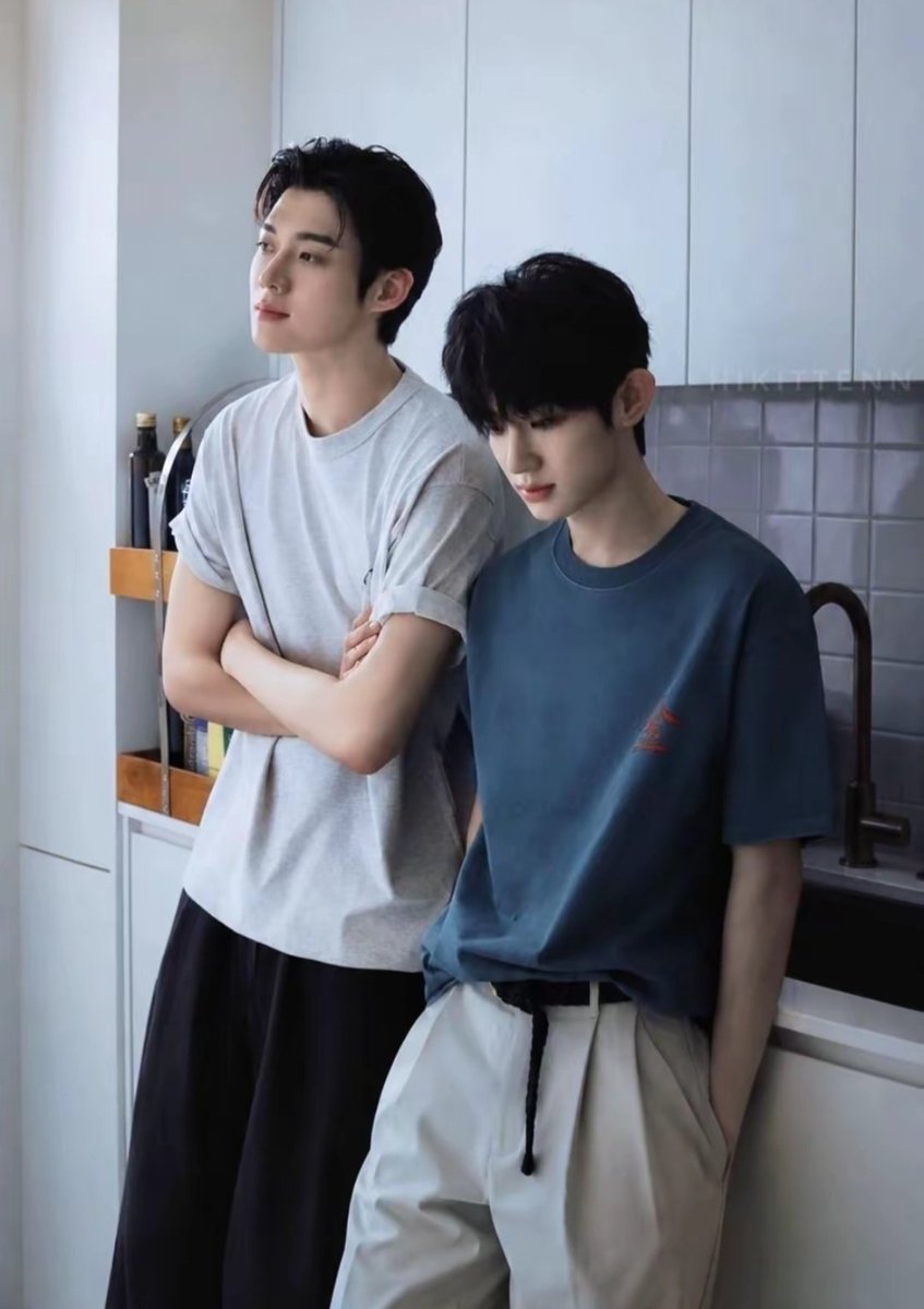 zzss31's tweet photo. กว่าซีรี่ส์เรื่องใหม่จะมา ลงแดงพอดี ร่างกายต้องการ ยุนอู😭😭😭😭😭😭😭😭😭😭 https://t.co/qPFOgHViSV