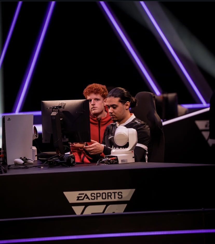 nassada_'s tweet photo. FC 26 is over…

🏆 Top 5–8 FC Pro Open
🥇 Top 1 VBL
🏆 Top 5–8 eChampions League
🌍 Top 4 World Championship
 
I have already qualifed for:
✅eNations Cup🇲🇦 (ENC) 
✅FC PRO OPEN 2027

See you next season 💪🫡

Thanks to @SCF_Dave @gianluca_m17❤️ https://t.co/VcLbB9Bwck