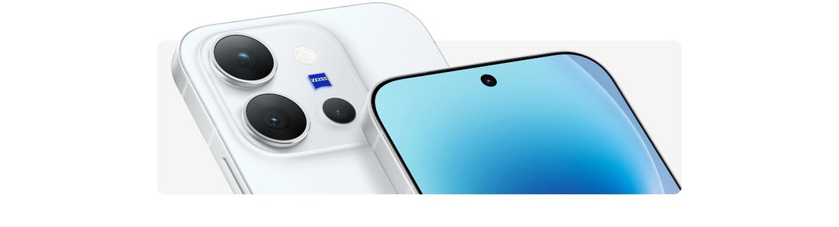 stufflistings's tweet photo. vivo launched the X300 E in China today.

- 6.59-inch 1.5K 144Hz AMOLED
- 50MP main camera
- 8MP UW
- 50MP Zeiss periscope telephoto
- 50MP front
- 7200mAh/90W 
- IP68 and IP69
- Snapdragon 8 Gen 5, LPDDR5X, UFS 4.1
- 7.79mm thin
- Glass back, metal frame
- Dual stereo speakers

Price: 12GB/256GB - Yuan 4799, 12GB/512GB - Yuan 5299.