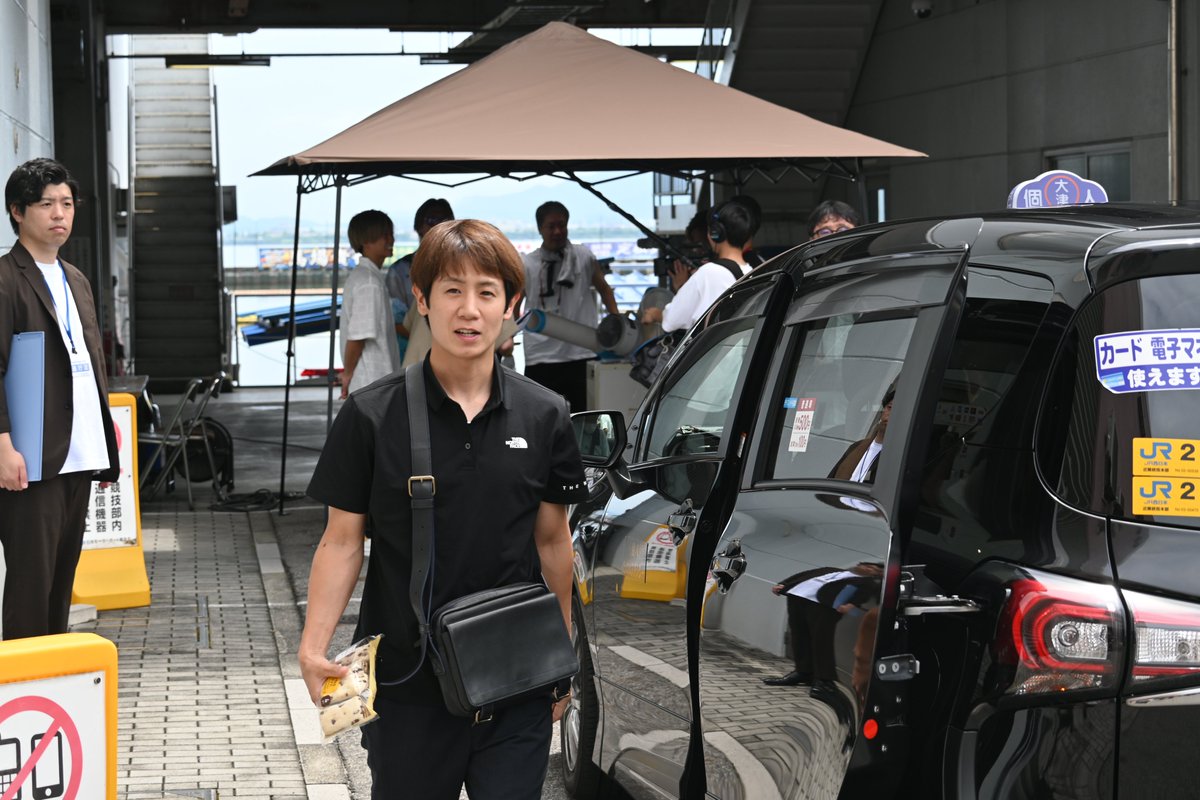 sponichiboat's tweet photo. 【#ボートレースびわこ　ＳＧ #オーシャンカップ】
＃関浩哉 ラフな出で立ちで登場。 https://t.co/dKelgxiL6w