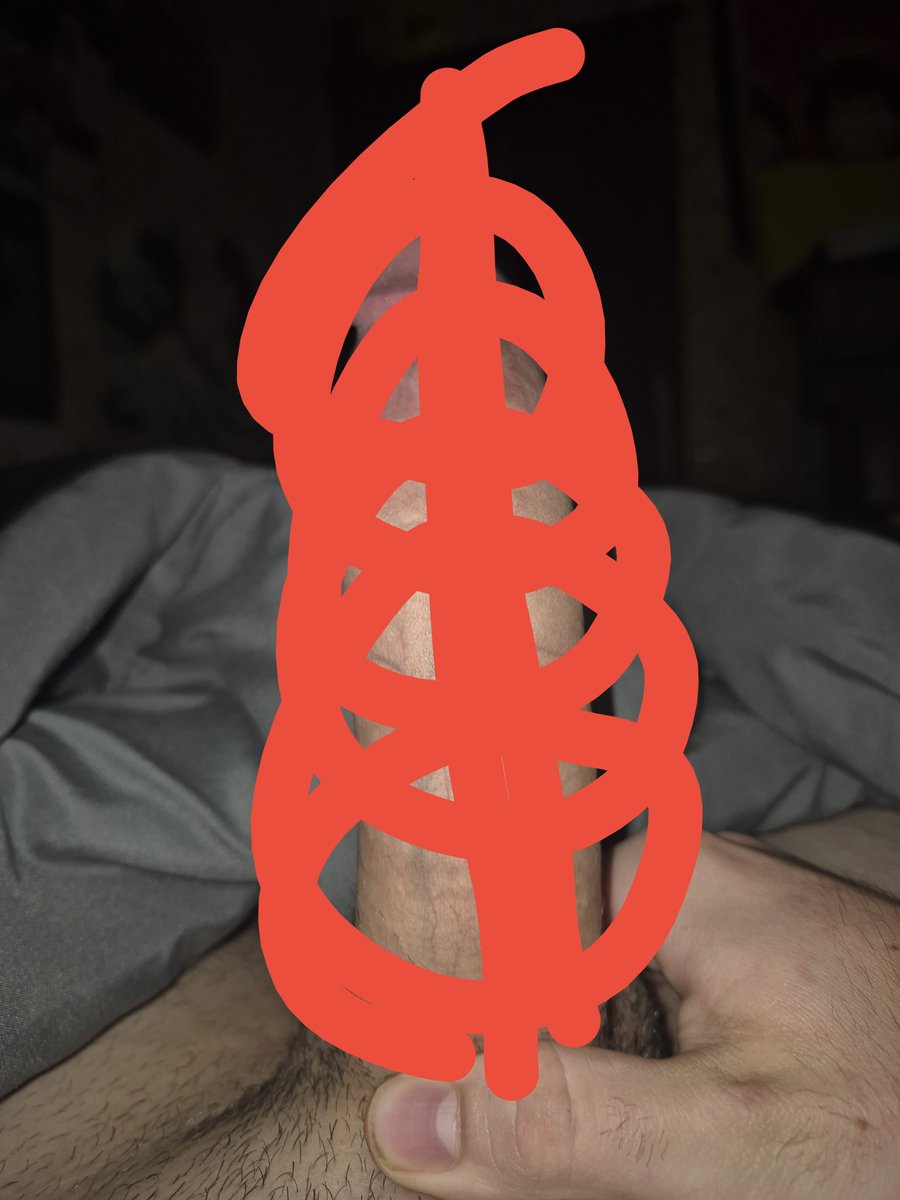 le15186976's tweet photo. Who wants it🥴.
#bwc #freedick #hornyy #hung #dmme #cock https://t.co/eLnLw9BmZX