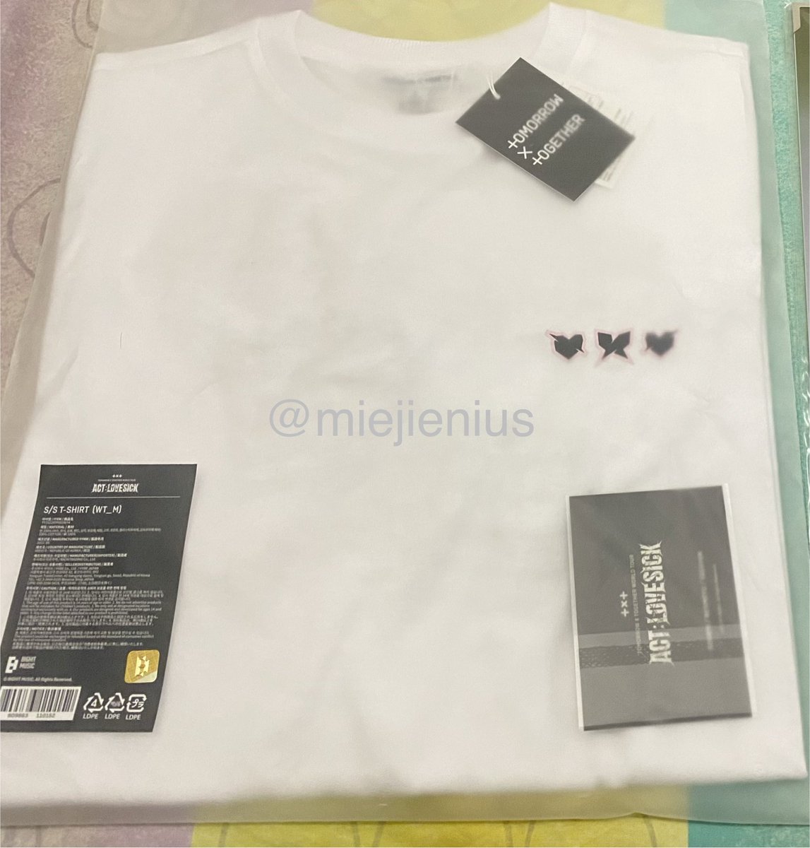 miejienius's tweet photo. WTS LFB PH only

TXT ACT:LOVESICK Shirt 
Size: M
₱1,450 PAYO + LSF
✅ Complete Inclusions + Loser Lover Bill &amp; Confetti
✅ In good condi 💯✨
- Used only once during ACT:LOVESICK 
rfs: decluttering

please help rt 😊
tomorrow x together soobin yeonjun beomgyu taehyun huening kai https://t.co/3ILUlqdv5L