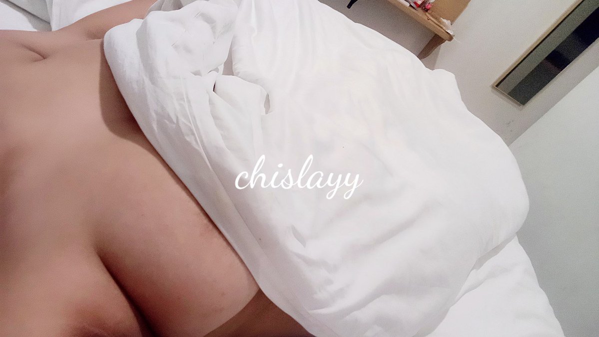 chislayy's tweet photo. penyegar timeline senin, buka jangan? 😏 https://t.co/KnXRK9q5NA