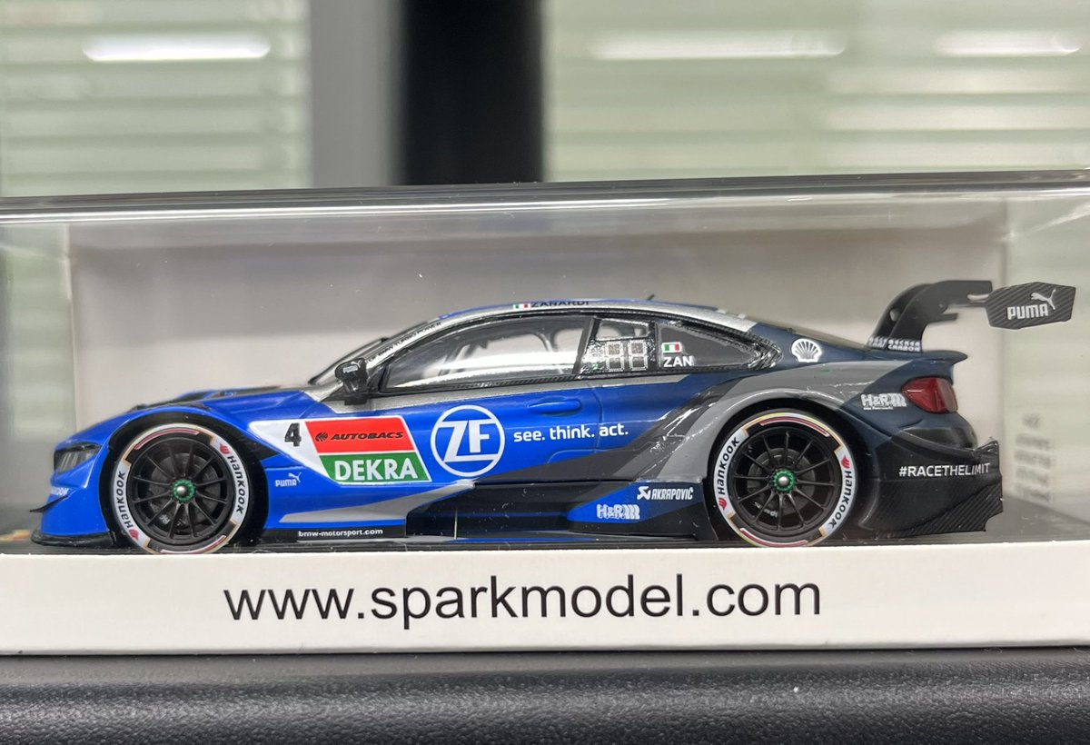 _thezigzagz_'s tweet photo. M4 DTMのミニカー置いてます
かっこいい😎 https://t.co/nwnYZVLZPf