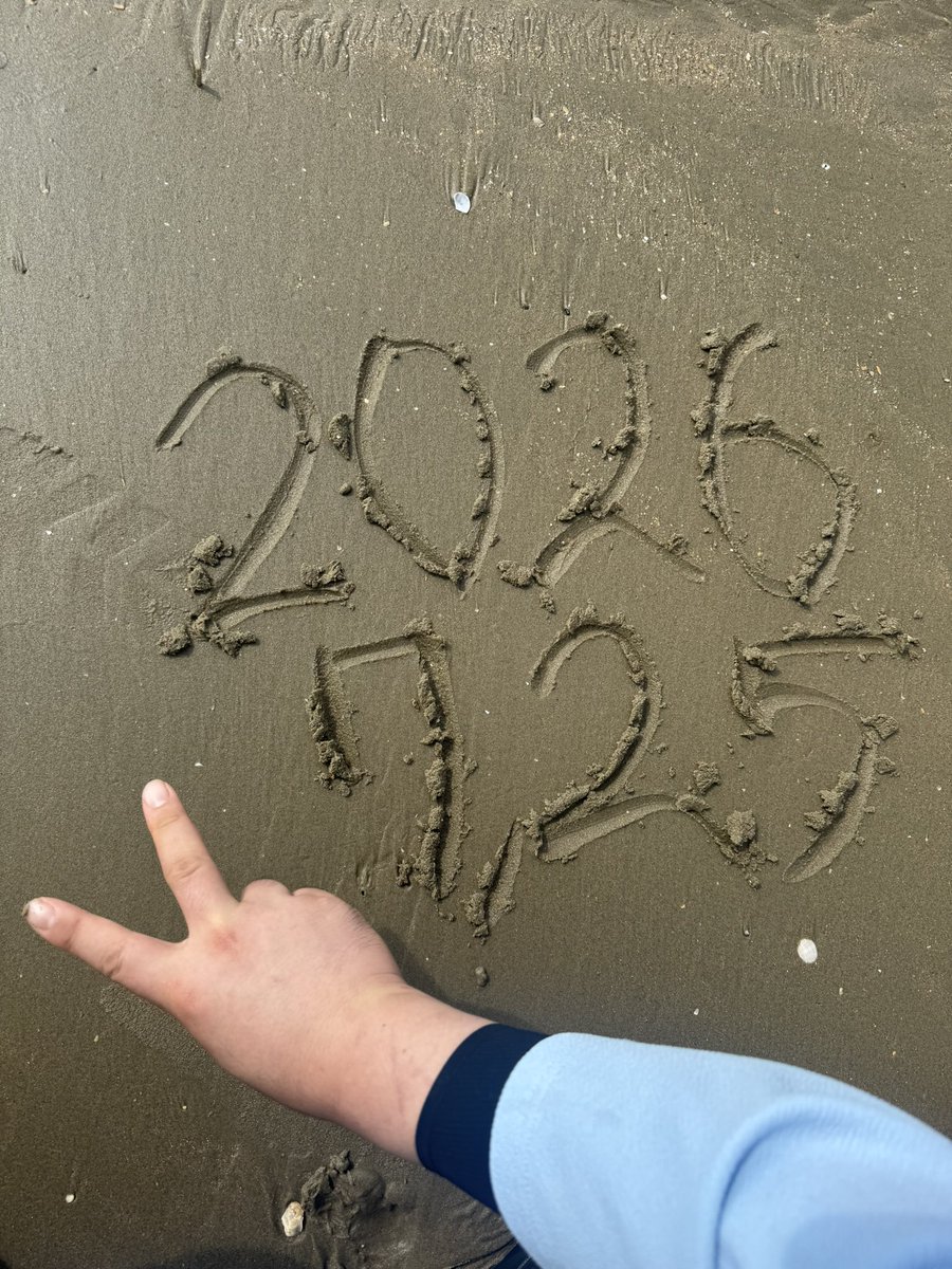 Gwangx2_E's tweet photo. 알찬 휴가였다 https://t.co/KEPDYPrSs8