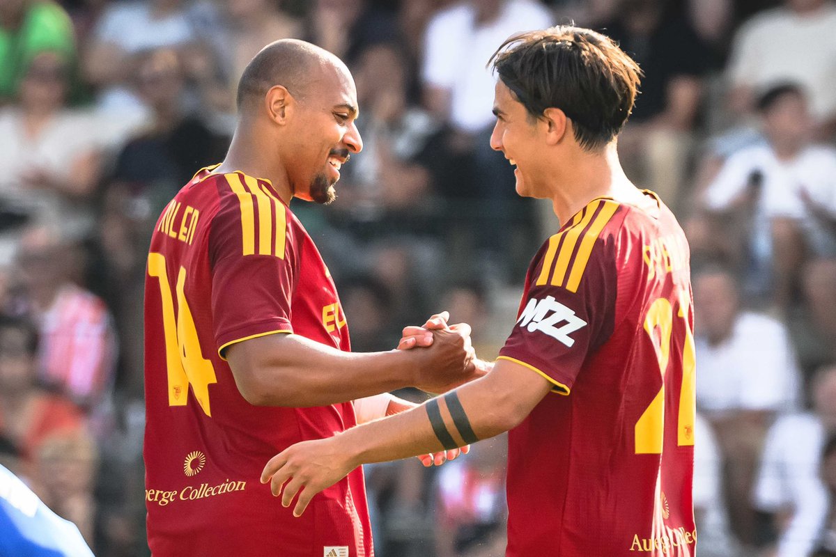 TigresJersey's tweet photo. El patrocinio en la manga en blanco, sin #friendlysponsor, mata al jersey @adidasfootball de @OfficialASRoma.
😵 https://t.co/tFuJdUZdP3