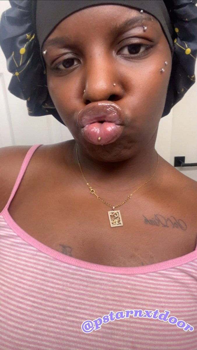 pstarnxtdoor's tweet photo. stop strokin dat dick to my lips like a weirdo  🙄⭐️ #dsl #spitfetish #goonerfuel https://t.co/bRGOtrWrUJ