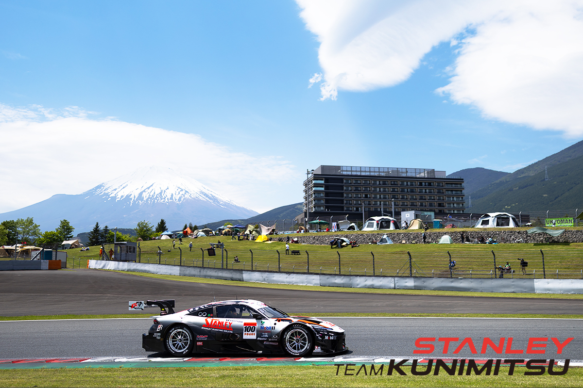 TM_Kunimitsu100's tweet photo. 2026 AUTOBACS SUPER GT Round4 FUJI GT 300km RACE PREVIEW 公開!!

いつも応援ありがとうございます。
チームクニミツHPにて今週末開催されるスーパーGT 第4戦 富士大会のレースプレビュー記事が掲載されています。ぜひご覧ください!!
https://t.co/msDtOiEeuj
今大会も100号車 STANLEY HRC PRELUDE-GT の応援をよろしくお願いいたします。

#TEAMKUNIMITSU
#SUPERGT
#山本尚貴
#牧野任祐
#スタンレー電気