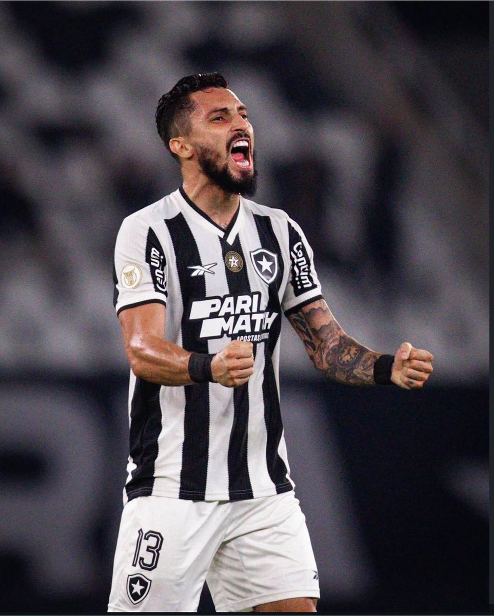 lskbfr's tweet photo. 1º jogo /// 100º jogo 

Ídolo Eterno. Telles No Fogão Tem 13 Letras. https://t.co/KLnRTi6kS4
