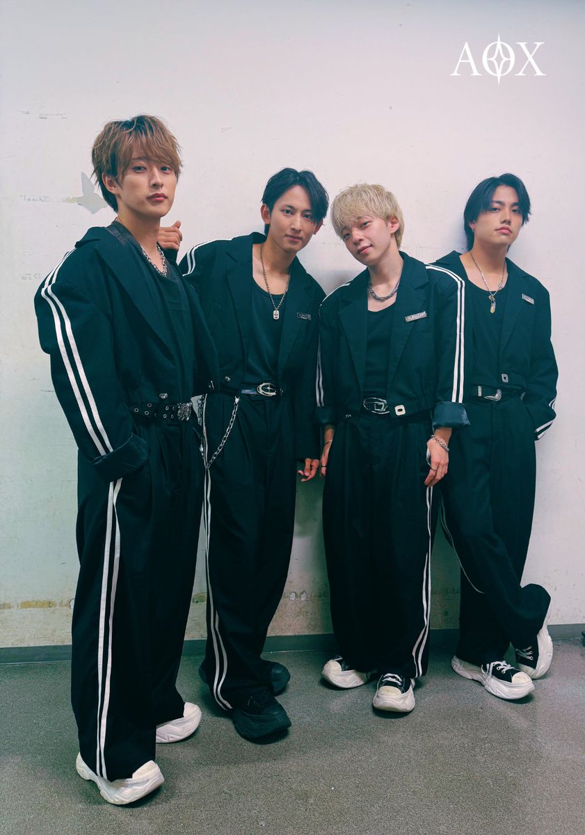 AOX_official_BW's tweet photo. 本日はいよいよAOX 1st ONEMAN LIVE「AOX – Urban Awakening」@ENSQUARE LIVE HALL
AOX、数々の困難を乗り越えての集大成です
AOXの覚醒、そしてRestartをぜひ見届けて下さい
20:00 STARTです
#AOX
#ONEMANLIVE https://t.co/TplStxTSE6
