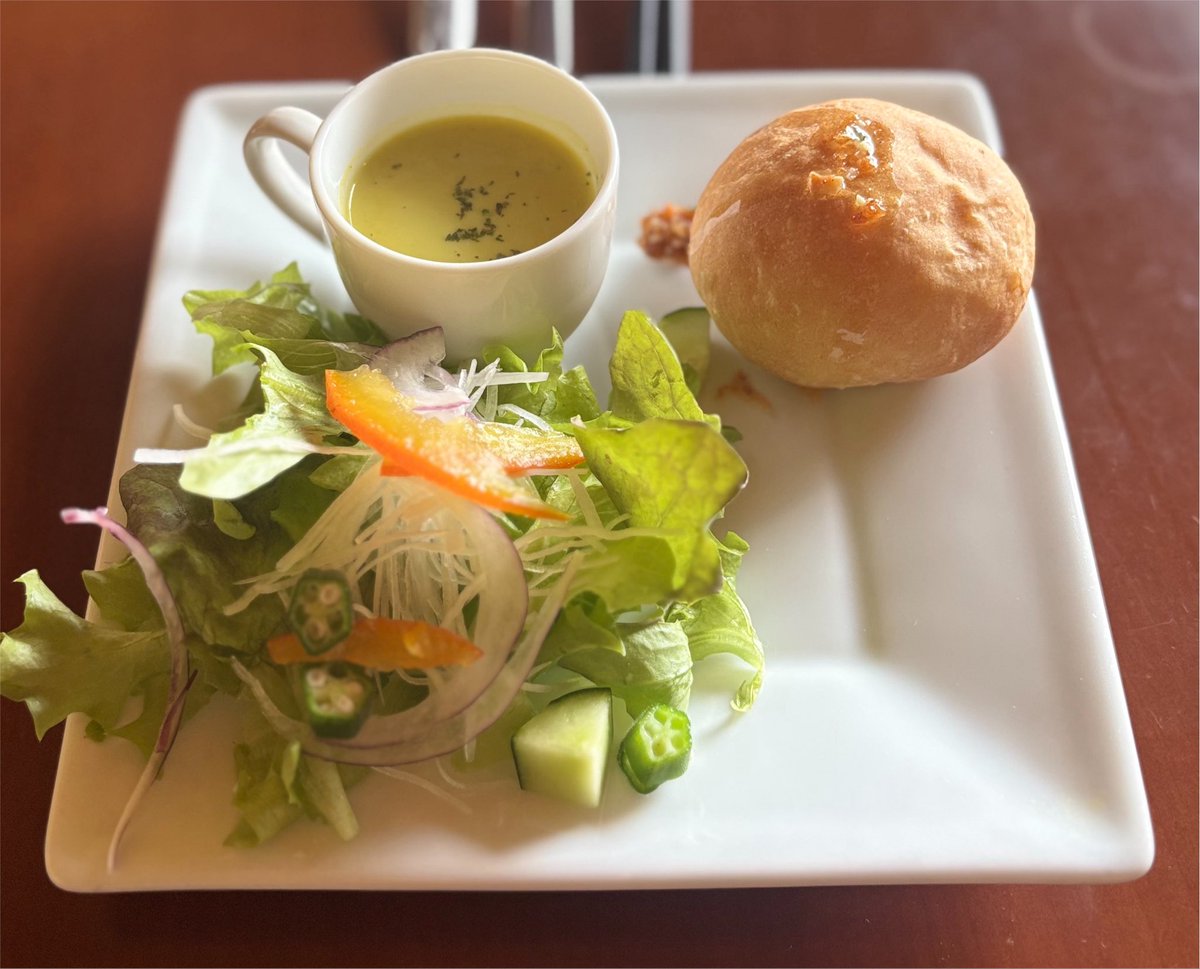 Game_azusa's tweet photo. 自家製麺のクリームパスタ！最高に美味しかった！！この後ピザも食ったけど写真撮るの忘れた〜😭 https://t.co/2EyhMfBLDw