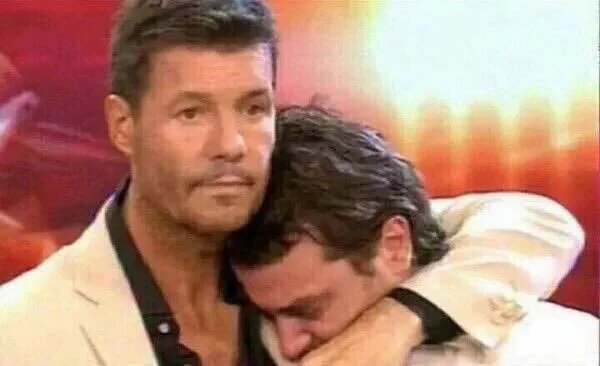 cybrnsn's tweet photo. @nosoyFafaf Nooooo eso significa... que se casaron y la Sol tomo su apellido como esposa antigua??? NOOO RAFA ESPERAAAA NO LLORES https://t.co/0f2f7vtWe0