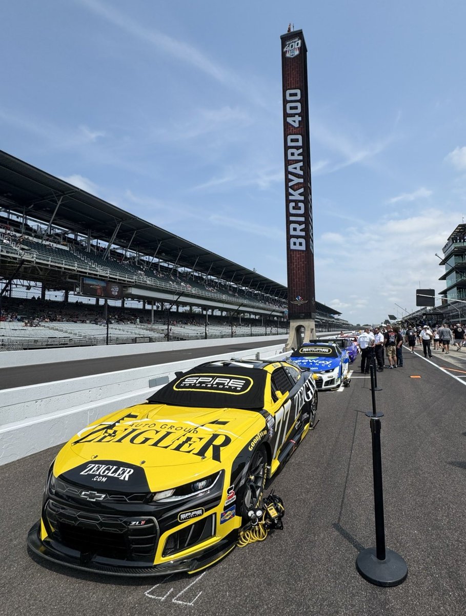 LogSomeLaps's tweet photo. Indianapolis Motor Speedway 

Starting with the best view here! https://t.co/tua1AydAY3
