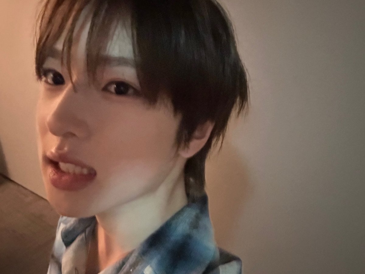 onsoyeo's tweet photo. 일하기 싫음ㅠ 얘 얼굴보고 버텨야디 https://t.co/eUaBjxwX81