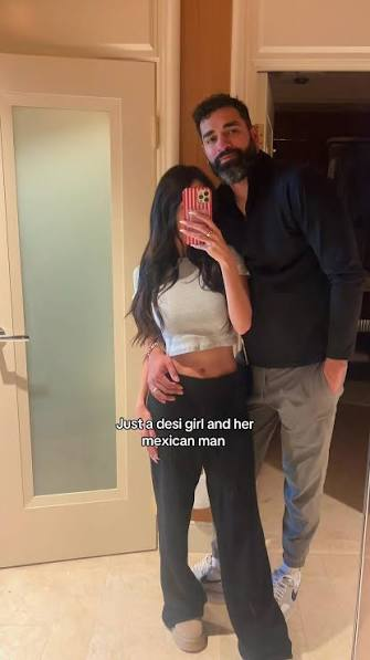 ruben_colque_'s tweet photo. @JohnathanM90581 @VenomousLinx @freezetheangel No dude white women are disgusted by you street shitters, a white girl would call you poopjeets a ton of slurs and then pepper spray your eyes in a sec, your porn addicted fantazies don't exist
Meanwhile Indian women mate with foreigners all the time, you're projecting https://t.co/2EHAx8WkSv