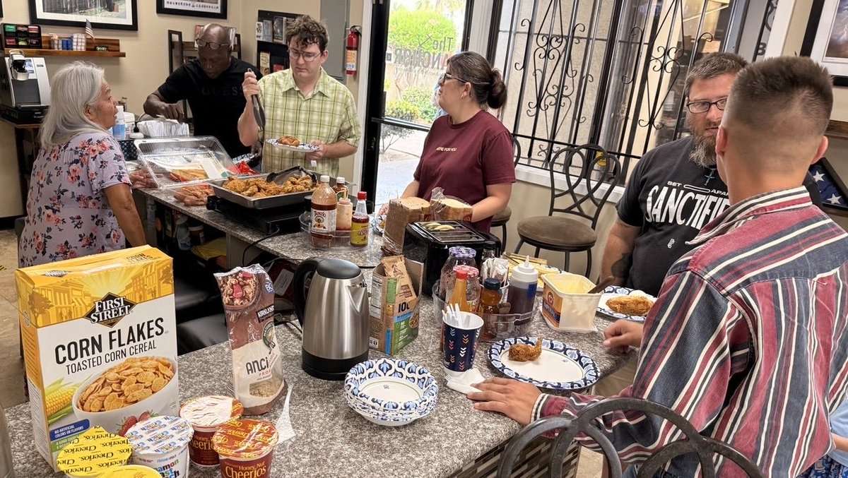 AnchorOside's tweet photo. What an amazing Sunday Morning ☀️📸 

Life Lessons: 
1. Because The Outcry.
2. Abraham Stood Still Before The Lord
3. Abraham Returned To His Place

Join Us Every Sunday ☀️
🕘 9:00am | Doors Open  
🥞 9:30am | Breakfast  
⛪️ 10:30am | Service Begins  

🧸 Childcare Available

You are always welcome here. Join us every Sunday with breakfast provided as we gather in God’s Word, stay present, ask questions, and lift one another up in prayer. Come as you are we’d love to have you.

#breakfast #sunday #moments #photos #fellowship