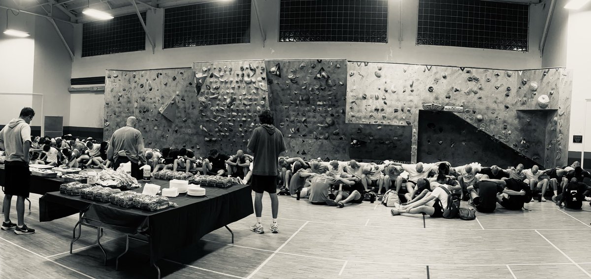 MBACoachBrock's tweet photo. Camp has begun. Practice 1 and 4th meal in the books. First full day tomorrow! #Team128 https://t.co/oeIzsEjfmE
