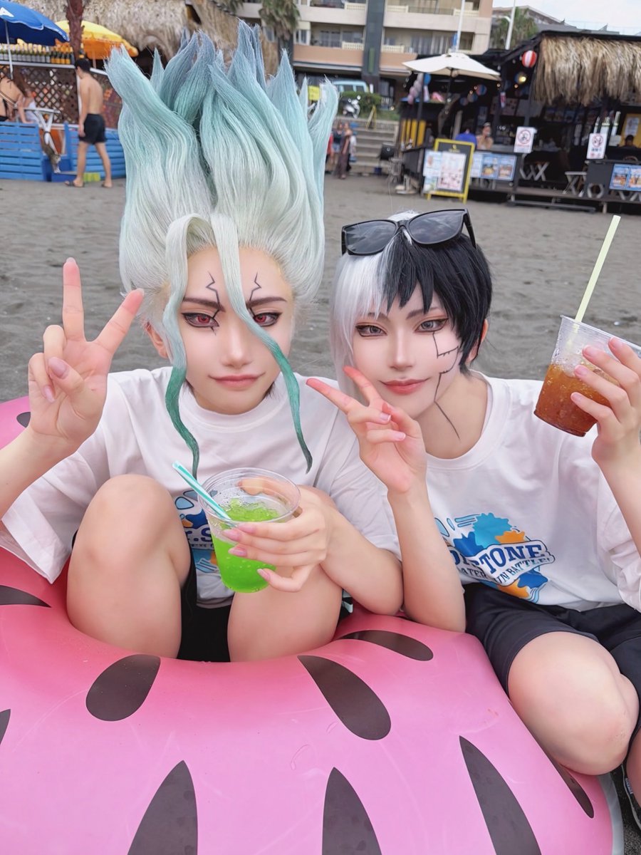 sss_teyan's tweet photo. dcst cos. コラボ衣装

かき氷はメロンとコーラ🍧✌🏻
✡️ #横揺れsummer0726 ✡️ https://t.co/aBzPfYlkhB