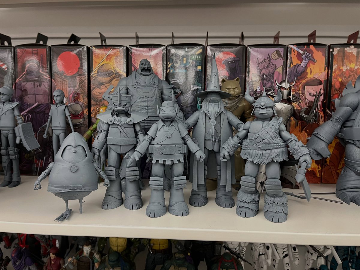 zimmerltw's tweet photo. via Ciro Nieli
Prototype of 2012 LARP TMNT...from NECA💔 https://t.co/rCe6a2tw8e
