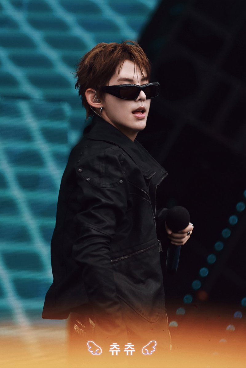 chuchu3t3's tweet photo. 260726 waterbomb

BLACK

#wayfboys #junmyeong #이준명 https://t.co/Y5yHIl6j6s