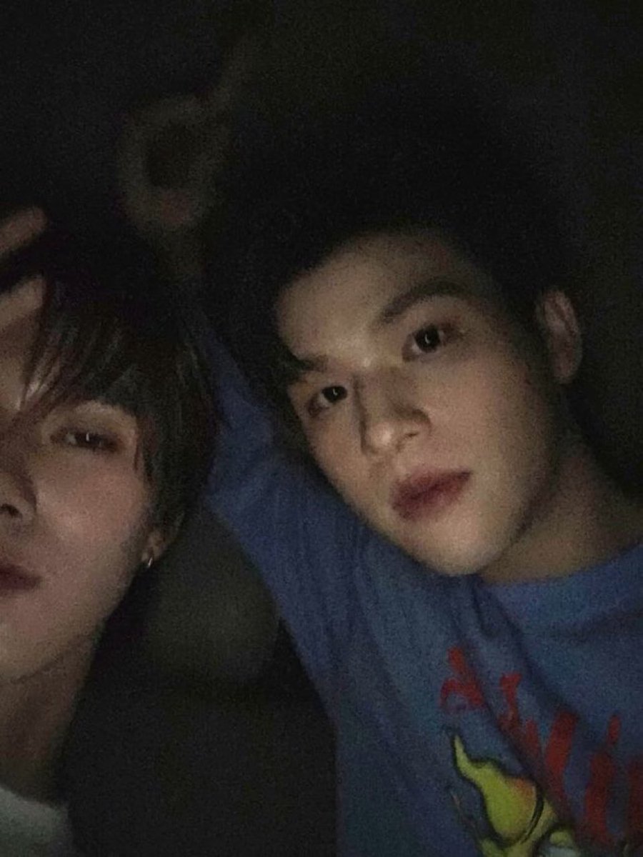hirunslover's tweet photo. they need to bring back the post event car selfies so bad please they changed so many lives https://t.co/7FymqAEzJt