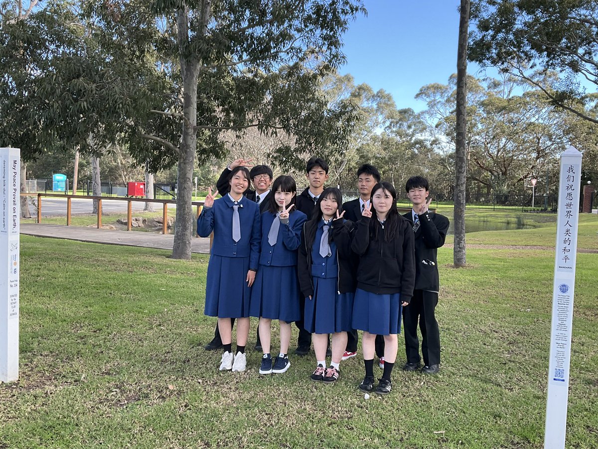 IchKokusai's tweet photo. 豪州短期留学２日目。
School tourとEmergency Drillがありました。 https://t.co/9KhjZ4qbhu