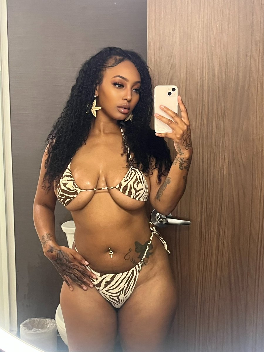 IG: astarbabyyyy tweet media