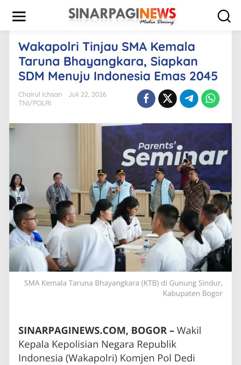 Pattexwl's tweet photo. Peningkatan kualitas SDM menjadi fondasi utama dalam membangun institusi yang adaptif terhadap tantangan zaman. Pendidikan, pelatihan, dan pengembangan kompetensi terus diperkuat demi Menjamin Personel Terbaik dalam memberikan pelayanan kepada masyarakat. #SDMUnggulProfesional https://t.co/TI8PeCgVO5