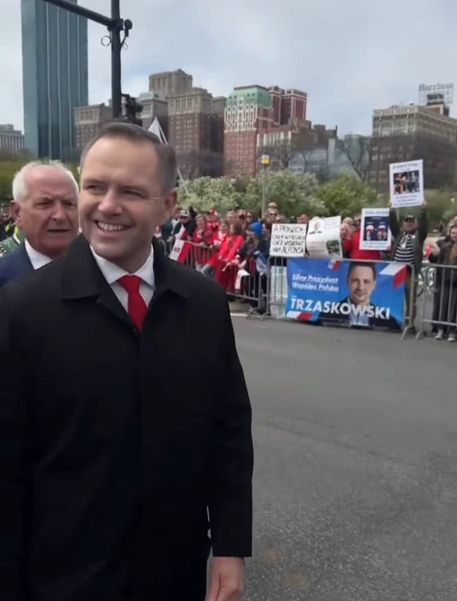 HejterPisu's tweet photo. @panmarek9966 Tak to ci stary robił, jak źle obciagnąłes mu...

Ćpać na wizji, tylko qrwy z pisu https://t.co/R21D7fMnvq