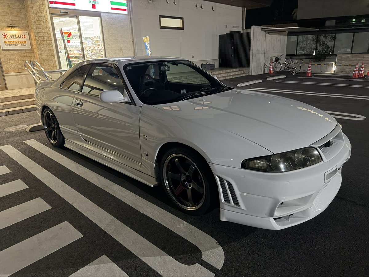 t51rkaibb_rb26's tweet photo. 最近は乗れてないので、昨日の深夜に少し乗ってみました😁 https://t.co/5ybpkgoZtl