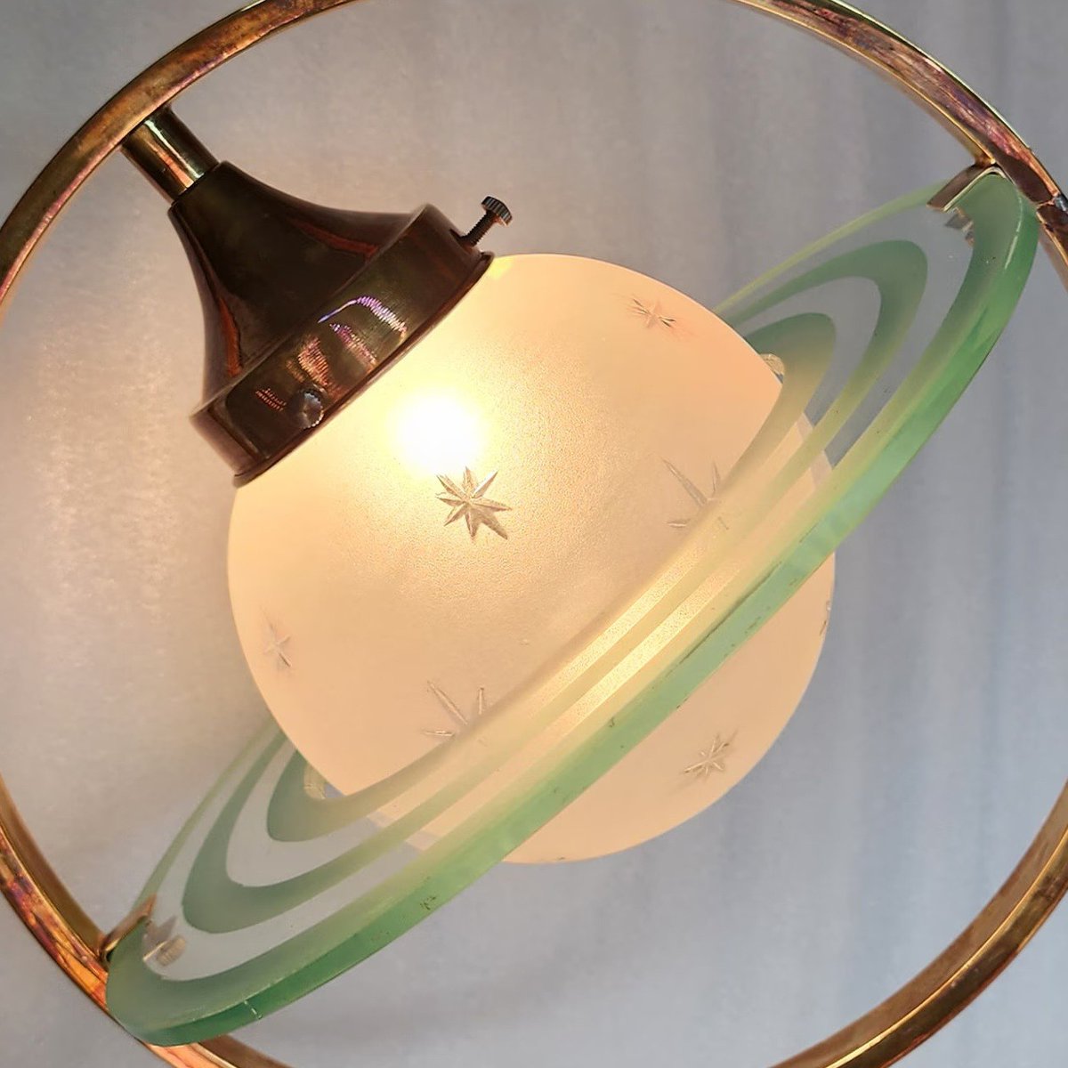 interiorsuckerr's tweet photo. 40's Saturn Ceiling Light https://t.co/Zes6V6Qgbm